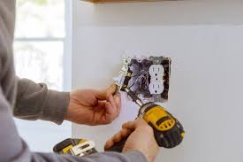 Best Emergency Electrical Repair Services  in Lawrenceburg, TN